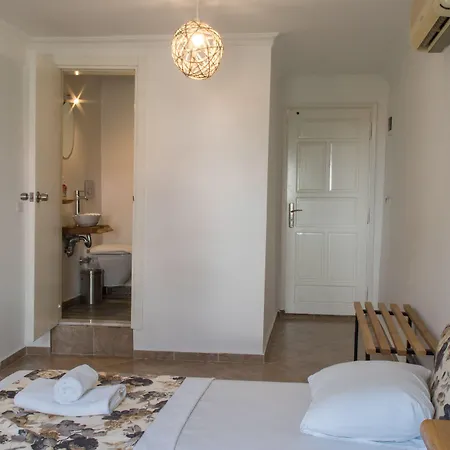 Hotel Pataros