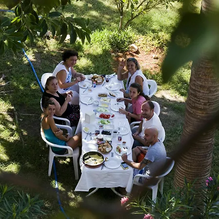 Pataros Hotel 2*