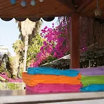 Pataros 2*